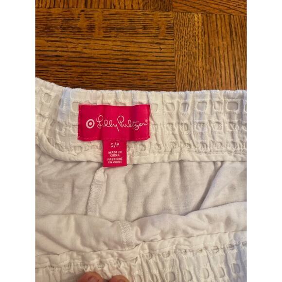 Lily Pulitzer eyelet shorts small - Picture 3 of 5